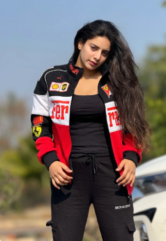Red & White Ferrari F1 Racing Jacket - Elexwear