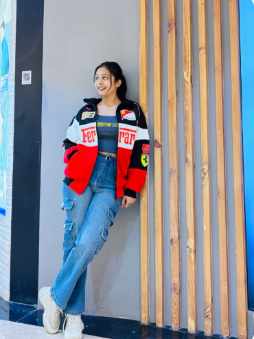 Red & White Ferrari F1 Racing Jacket - Elexwear